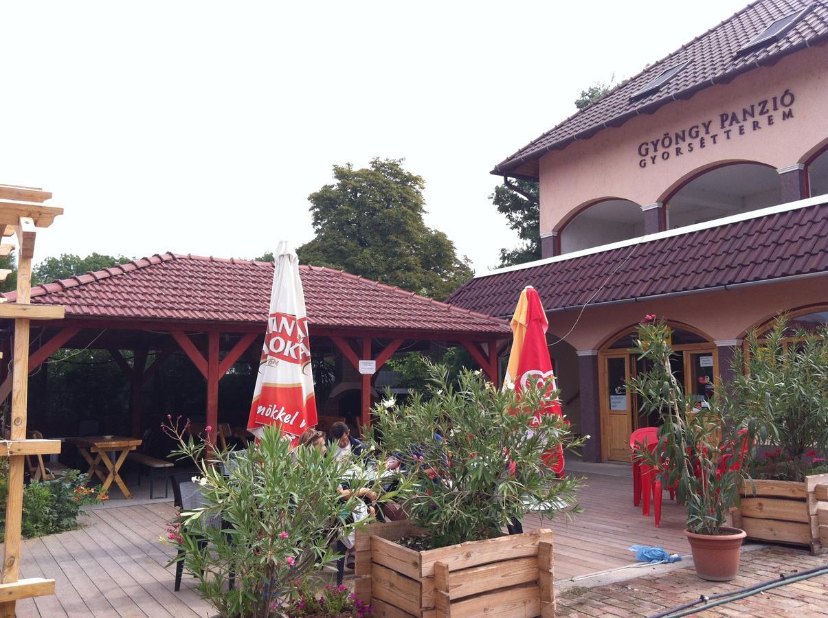 Gyöngy Panzió Velence Exterior foto